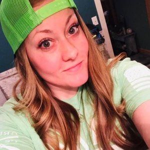 Meet your Posher, Elle